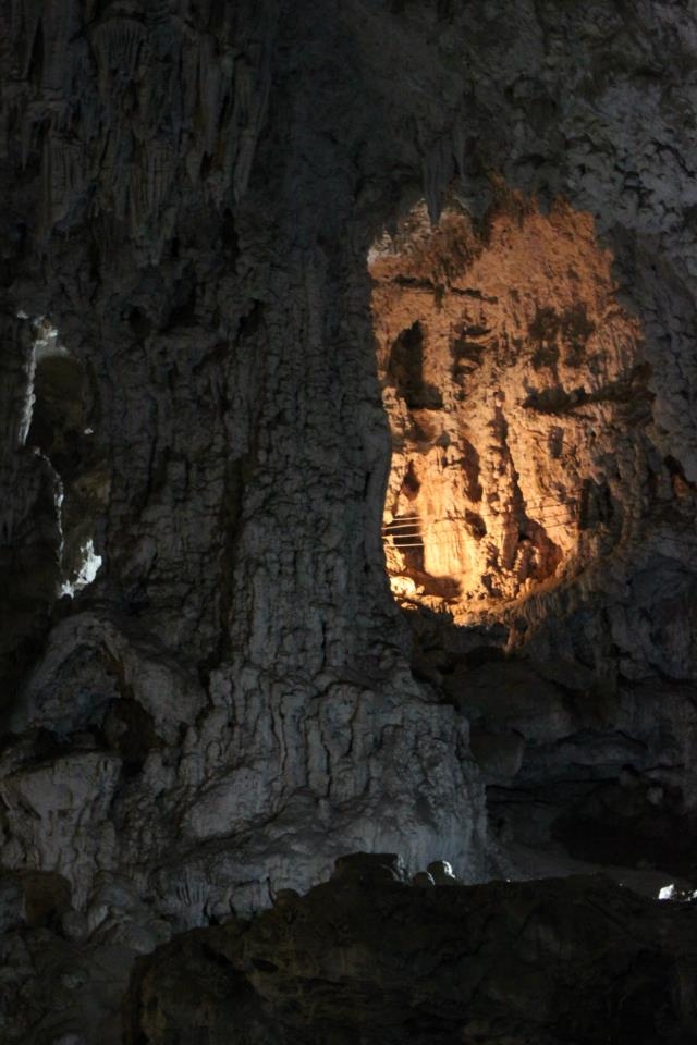 Stalaktiten und Stalagmiten 